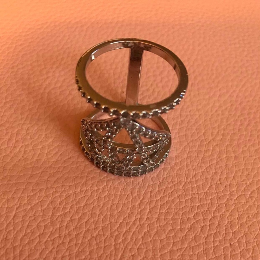 Silver ring - Picture 3 of 4